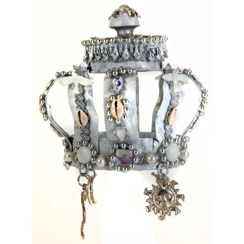 Sant. Corona Obatala Metal Decorada c/ Herram. mediana 15 x 13 cm (Cerrada)