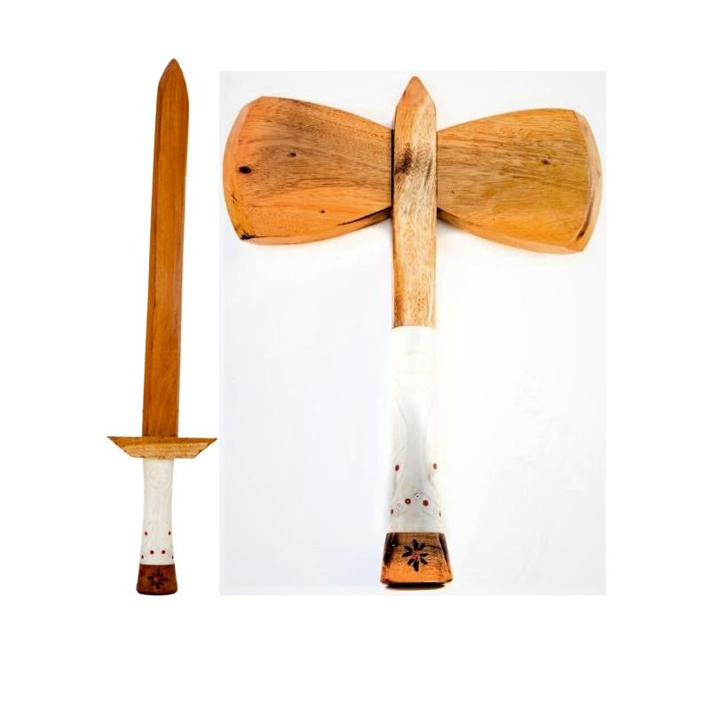 Sant. Hacha + Espada Madera Grabadas Chango (Hacha 30 x 38 cm  Espada  63 cm)